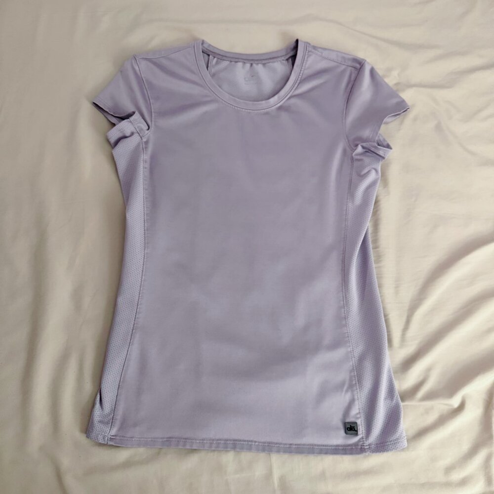 Alo Yoga Lavender Performance Top - Size XS